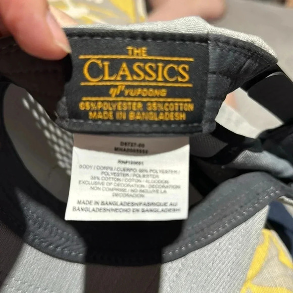 Hurley baseball hat - Picture 3 of 3